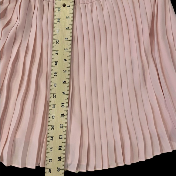 Banana Republic Skirt - Picture 7 of 8